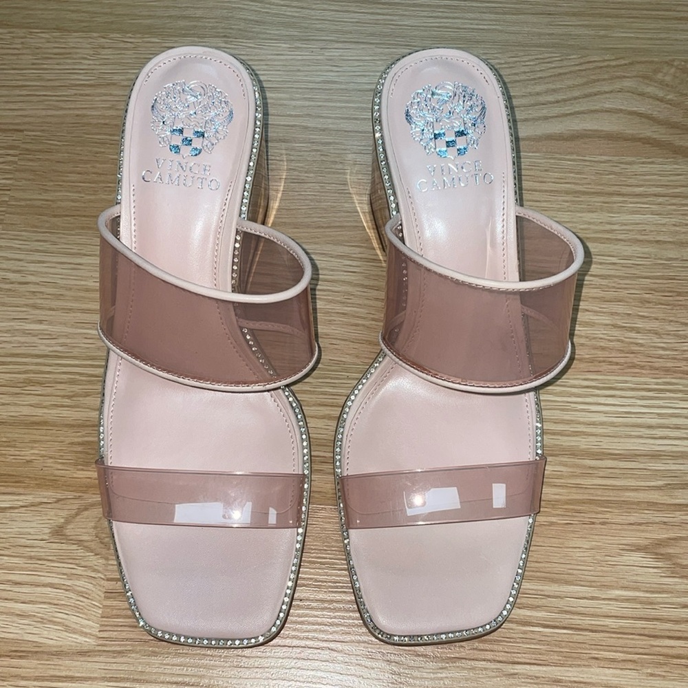 Brand new- Vince Camuto Wedges size 8 1/2